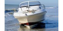 Bateau à moteur