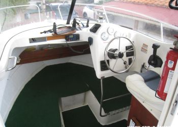 QUICKSILVER 640 Pilothouse