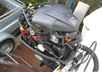 QUICKSILVER 640 Pilothouse
