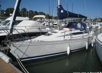 FIRST 305 Dériveur lesté