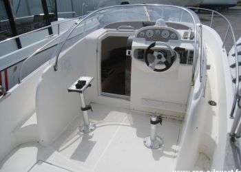 CAP CAMARAT 755
